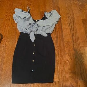 Fashion Nova- Size:Medium